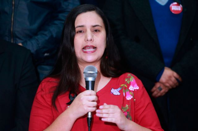Candidata: Perú necesita una nueva constitución