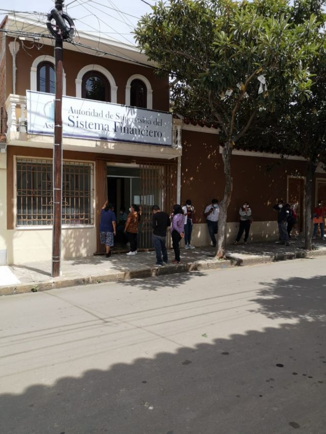 Denuncian ante la ASFI  "abusos en el cobro de deudas" por parte de entidades bancarias en Tarija