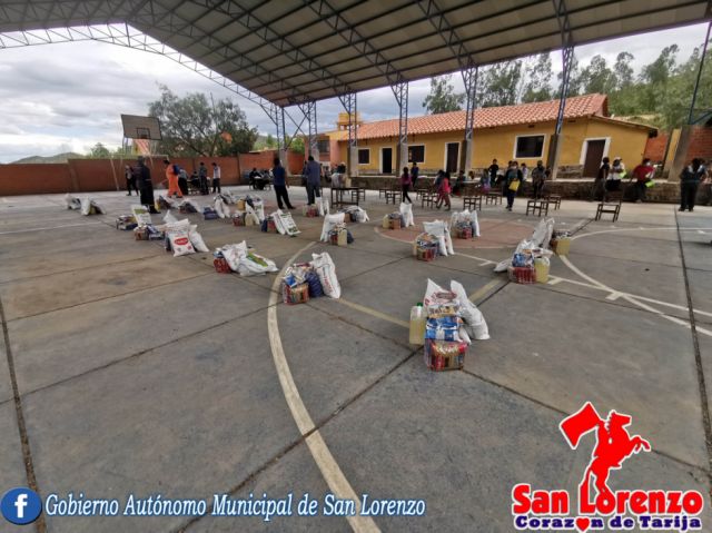 Padres de familia denuncian "sobreprecio" en canasta estudiantil de San Lorenzo