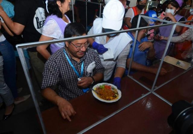 Saice y chorizos, los platos que conquistaron a Arce en Tarija