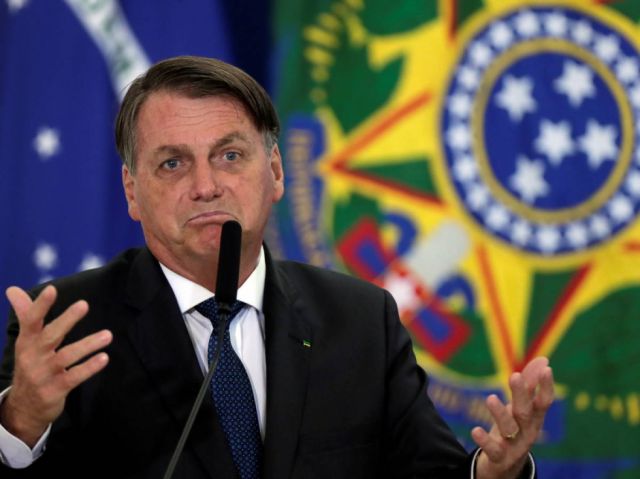 Bolsonaro espera aprobación de la vacuna Sputnik