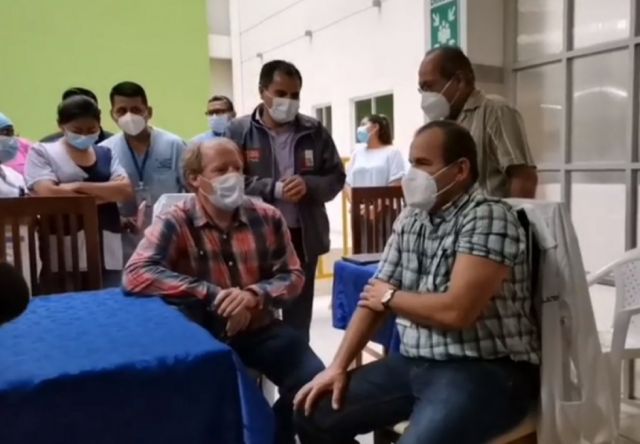Habilitan en Yacuiba el Laboratorio Biomolecular e inicia la vacunación contra el Covid-19 