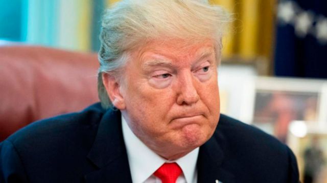 EEUU: Demócratas acusan de traición a Donald Trump