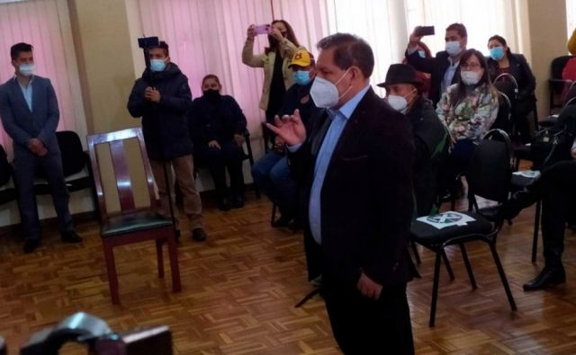 Exvocal cruceño Eulogio Núñez es posesionado como Director del INRA