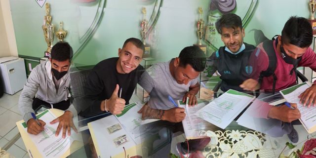 Los cinco tarijeños firmaron contrato con Real Tomayapo