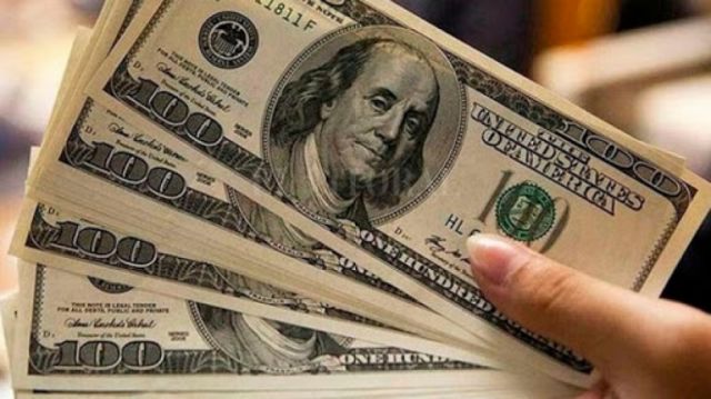  Vaticinan que el dólar continuará cayendo en 2021: ¿qué efectos tiene sobre América Latina? 