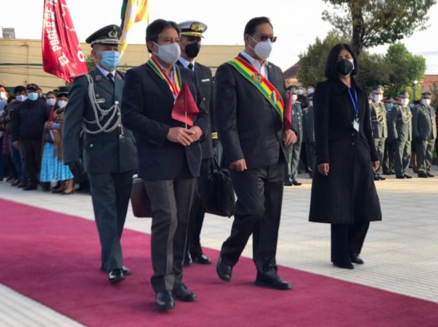 Arce y Choquehuanca participan en actos protocolares por el 240 aniversario de Oruro