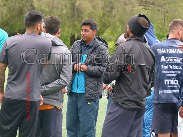 Horacio Pacheco: “Se está armando un equipo acorde a la realidad del club”