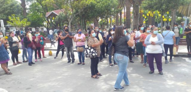 Comunarios de Obrajes en Tarija  exigen asfaltado de carretera  