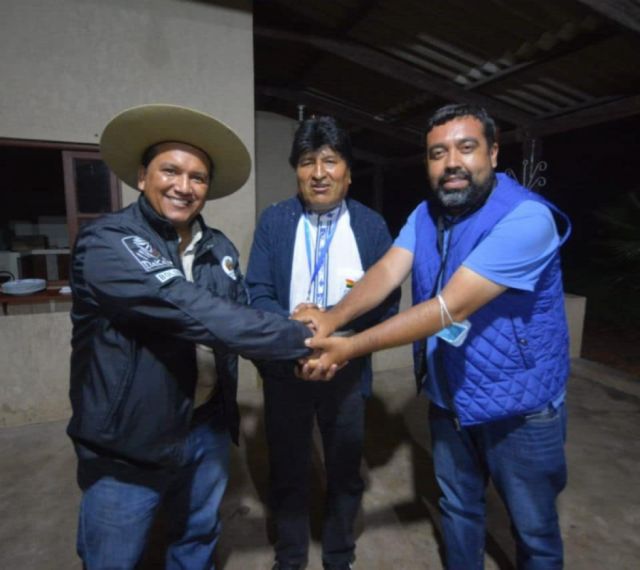 Evo pide a Ferrufino y Buhezo no resentirse, enfatiza en la unidad