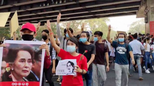 Golpe de Estado: las protestas en Myanmar no cesan