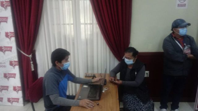 Inician pre registro de los beneficiarios de la vacuna contra el coronavirus en Tarija