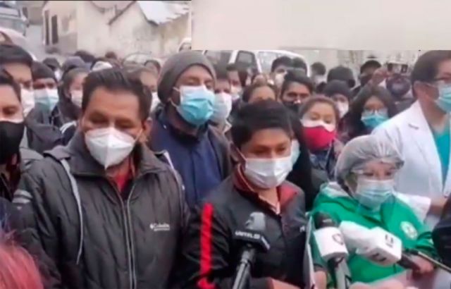 Cocaleros, médicos y maestros sellan pacto de unidad