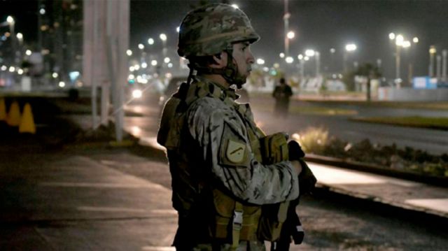 Chile acorta el toque de queda en una hora