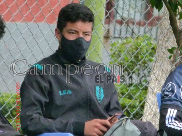Garzón firmó su vínculo con Real Tomayapo