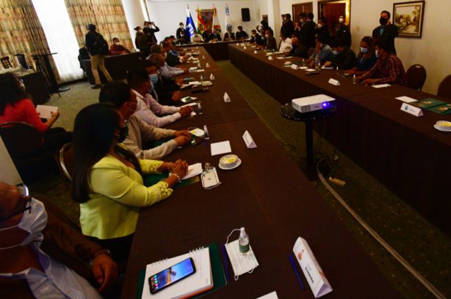 Aprobarán la convocatoria, reglamento y rol de partidos 