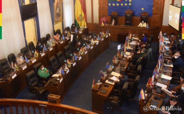 Senado ratifica Alto Mando de las FFAA