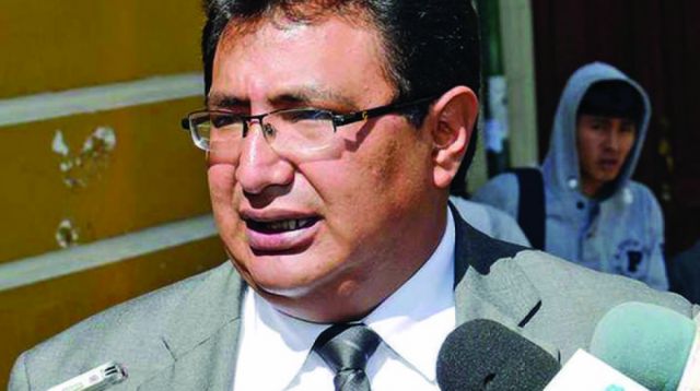 Barral denuncia agresiones de simpatizantes del MAS en La Paz
