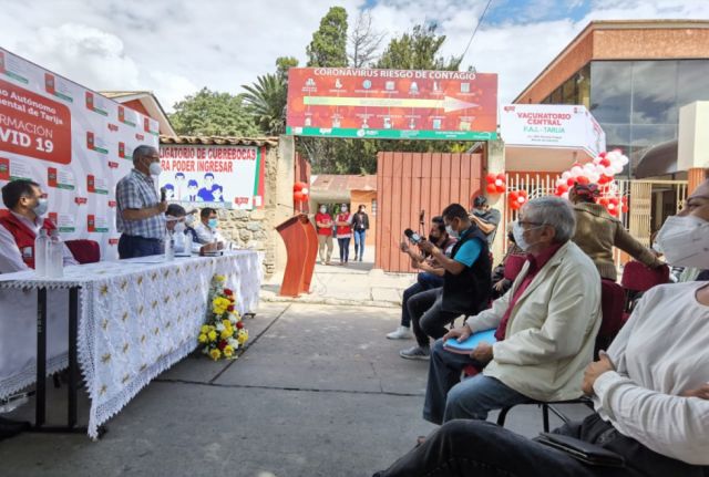 Gobernación de Tarija inauguró nuevo centro Vacunatorio Central