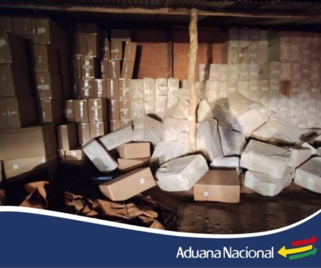 Aduana de Tarija  comisa más de 1.300 jabas de cigarrillos valorada en Bs 1.100.000
