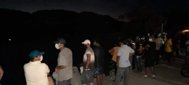 Vigilias y protestas en Bermejo por entrada de residentes antes de elecciones