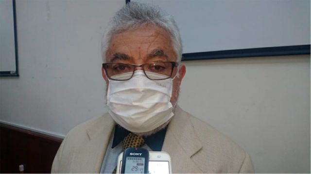 Autonomía, Rector pidió leer la CPE a Andrónico