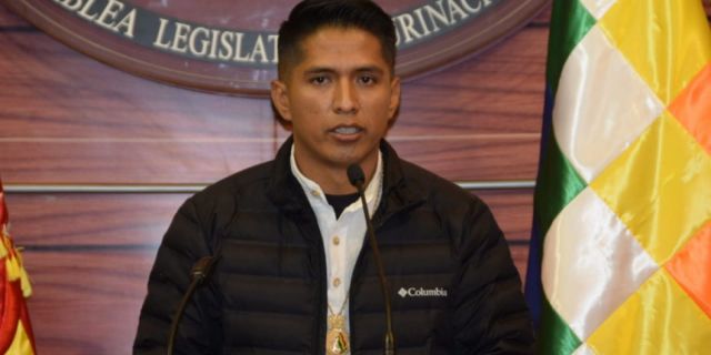 Andrónico asegura que universidades necesitan una ‘reforma moral’  después de la tragedia de la UPEA