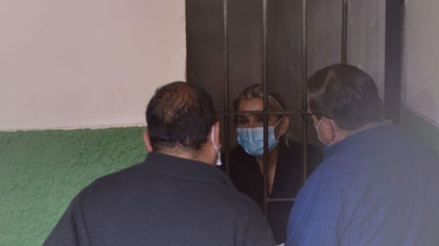Ministro Lima aclara que Áñez es procesada en calidad de exsenadora y no como expresidenta