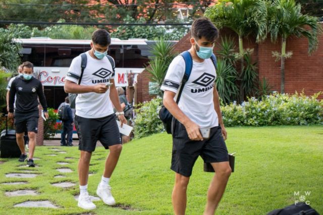 Con varias ausencias Wanderers llegó con antelación 