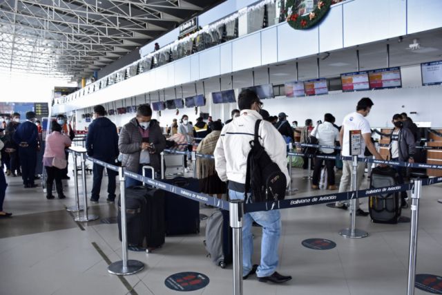 Arce informa la suspensión de vuelos procedentes de Europa hasta el 31 de mayo