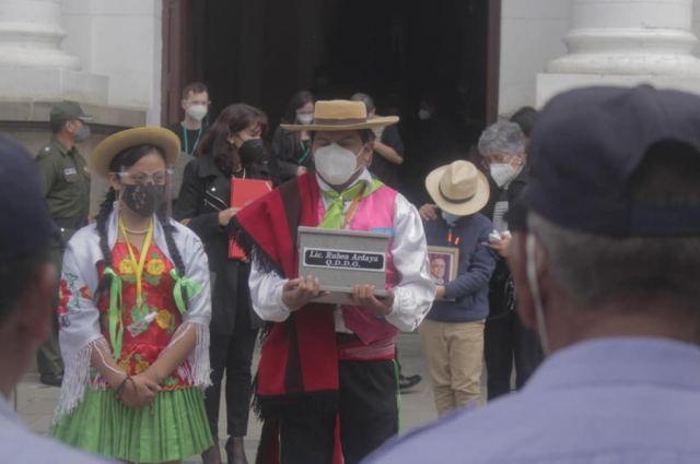 Tarija le da el último adiós a Rubén Ardaya