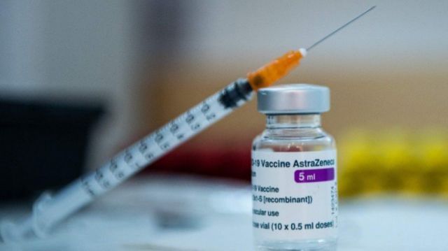 COVID-19: OMS y OPS descartan riesgos y recomiendan el uso de la vacuna  AstraZeneca 