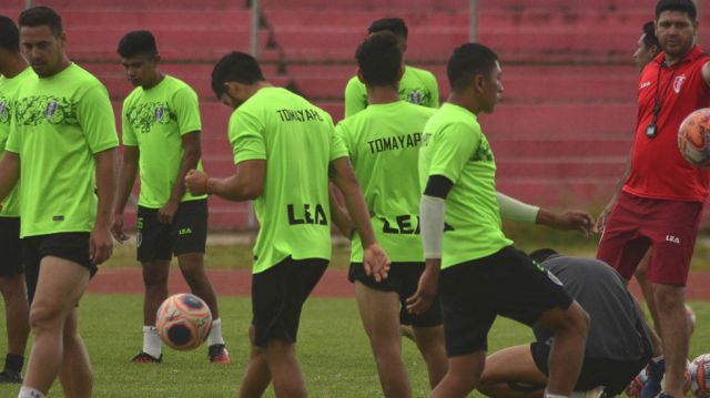 Real Tomayapo y The Strongest se miden hoy en el IV Centenario