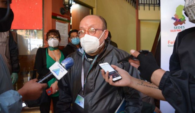 COVID-19: En La Paz aíslan a familia haitiana y les hacen estudios genéticos para identificar la cepa