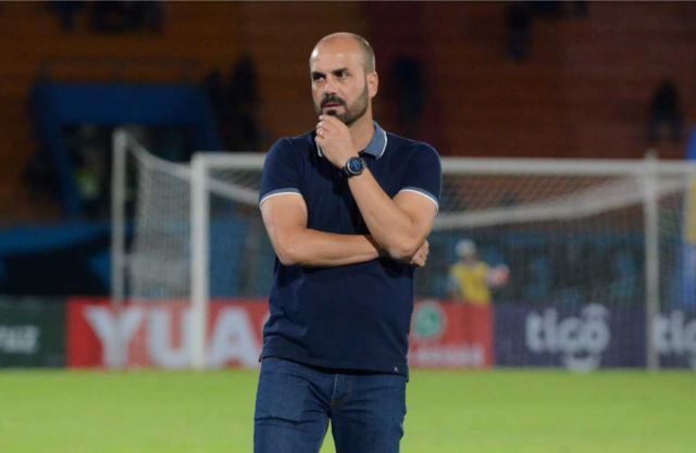 Leitao deja San José cansado de la informalidad en el club