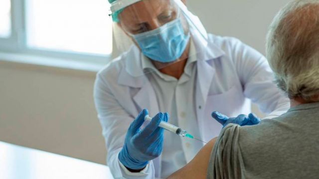 Chile: De la vacunación al temor por una tercera ola de contagios