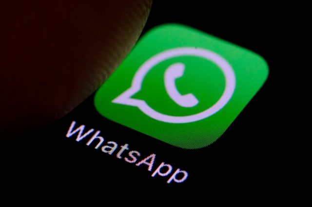 Accede a Whatsapp y toma fotografías sin autorización: descubren un nuevo y sofisticado 'malware' capaz de robar información de dispositivos Android