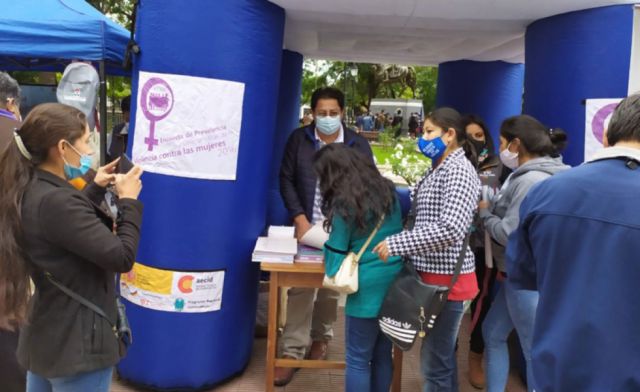 Cuatro ministerios realizan feria en Tarija