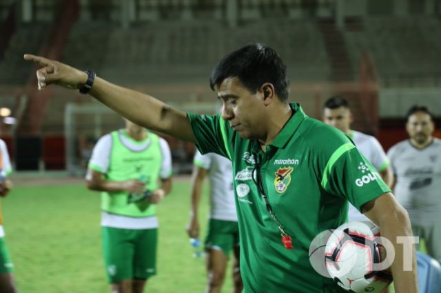 Farías confía en colocar a Bolivia en carrera rumbo al Mundial