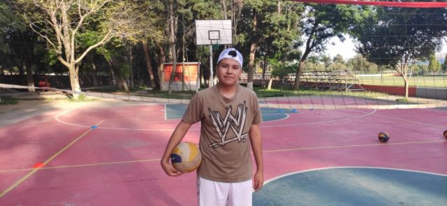 Nefi Vargas.