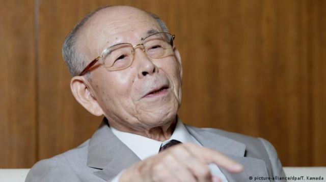 Muere el Nobel de Física japonés Isamu Akasaki, padre de la luz LED