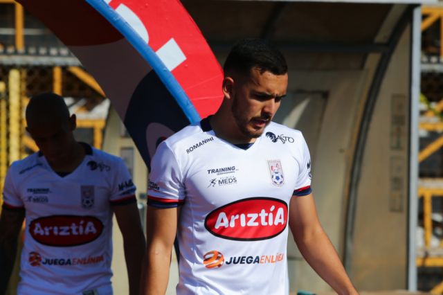 Haquín fue titular su equipo en el fútbol chileno