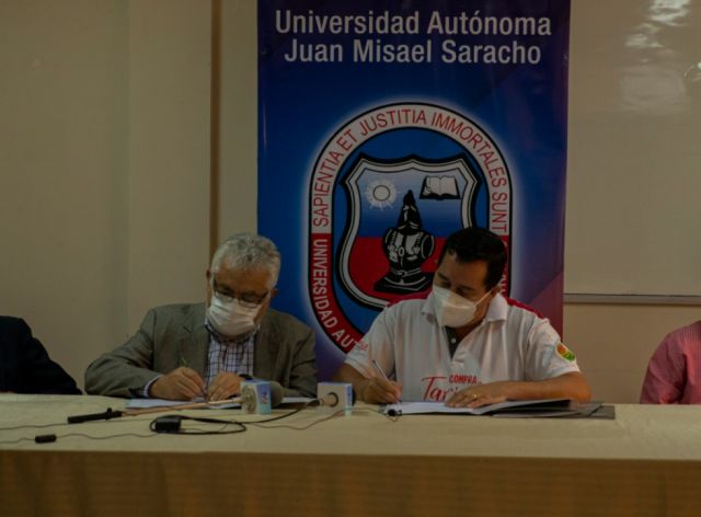 Alcalde firma convenio con la UAJMS para reforestación de la represa Caldera