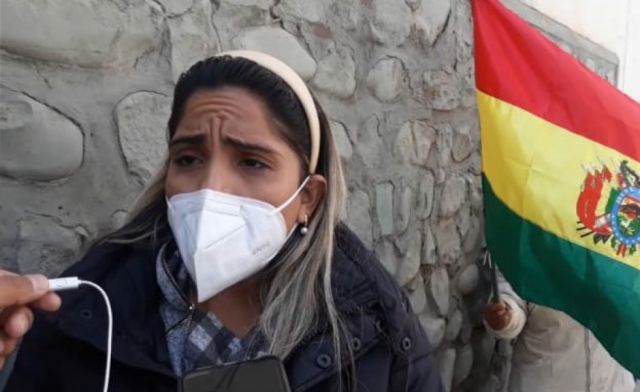 Hija de Áñez impulsa recolección de firmas para liberación de su madre