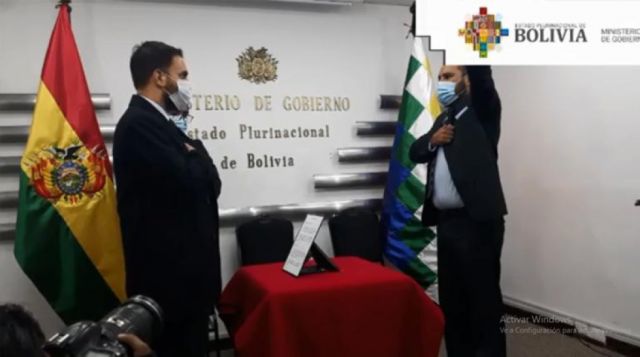 Posesionan a nuevo Viceministro de Seguridad Ciudadana tras polémica por campaña 'machista'