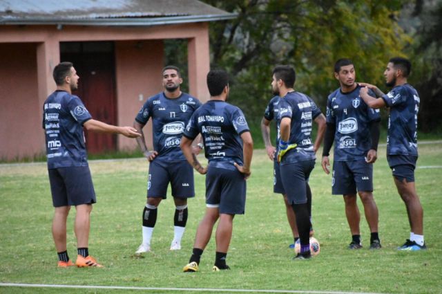 Real Tomayapo no pierde el enfoque en Guabirá 