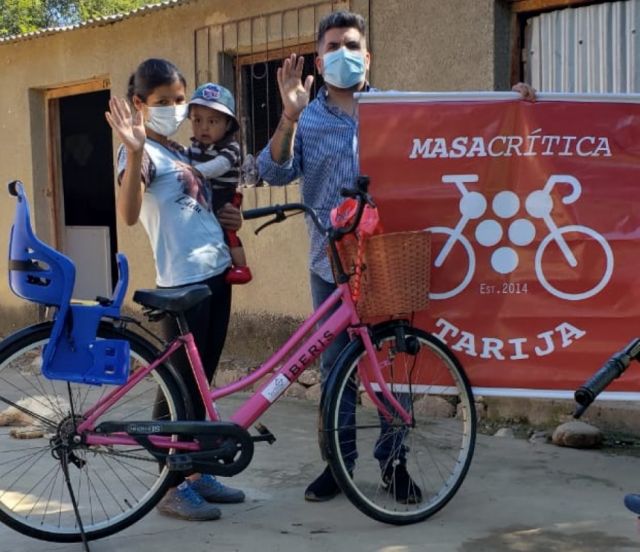 Liduvinia recibió su bicicleta