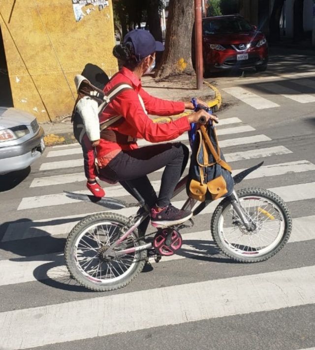 Liduvinia, la historia de una madre tras la bicicleta BMX en Tarija