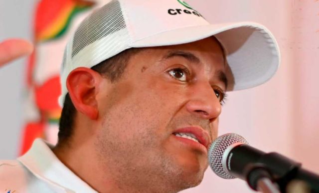 Camacho participa en actos de aniversario de Tarija y resalta la urgencia de un nuevo censo