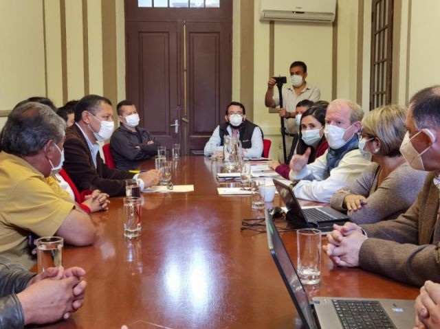 Montes y Oliva sostienen reunión para el inicio del proceso de transición de mando 